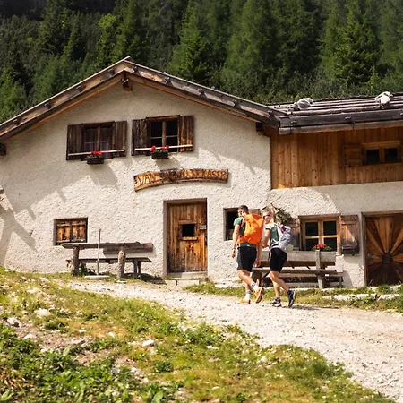 Sole Boutique Aparthotel Sterzing